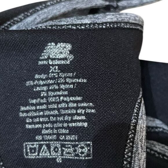 New Balance Gray Sports Bra, Size XL - Picture 3 of 3